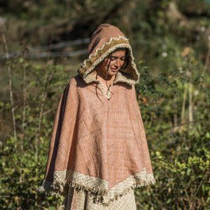 NWOT Handmade sustainable cloak with hood, Warm Poncho, Woolen Poncho, One Size